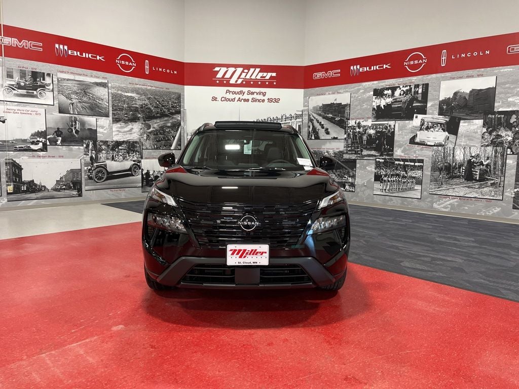 2026 Nissan Rogue Dark Armor