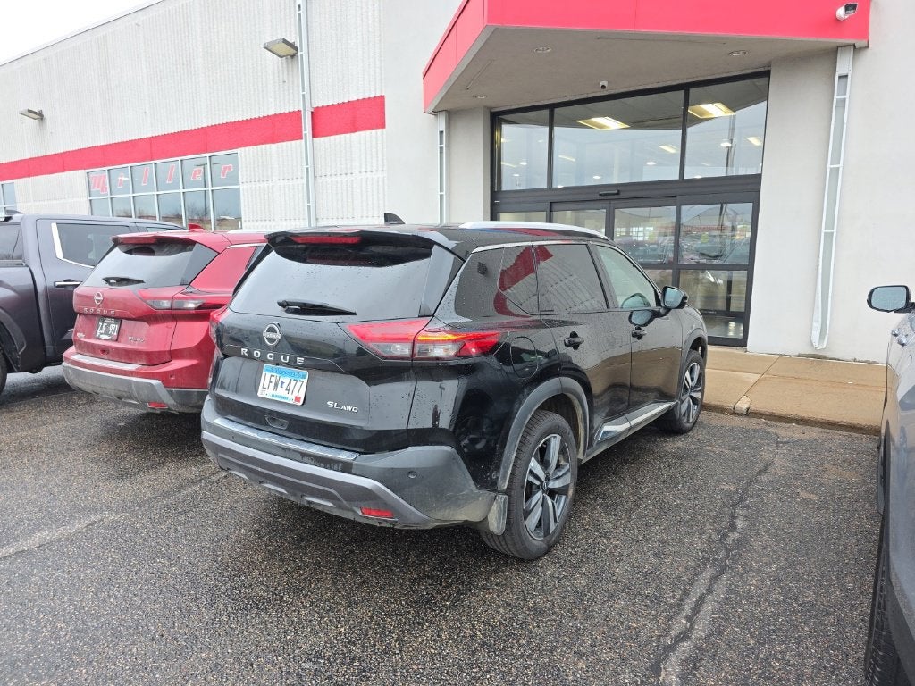 2023 Nissan Rogue SL