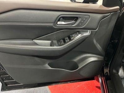 2023 Nissan Rogue SL Carbravo Certified