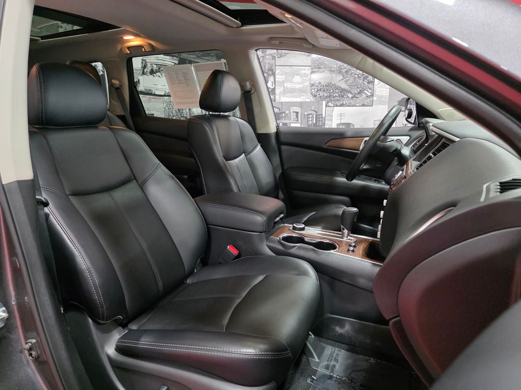 2019 Nissan Pathfinder Platinum Carbravo CPO