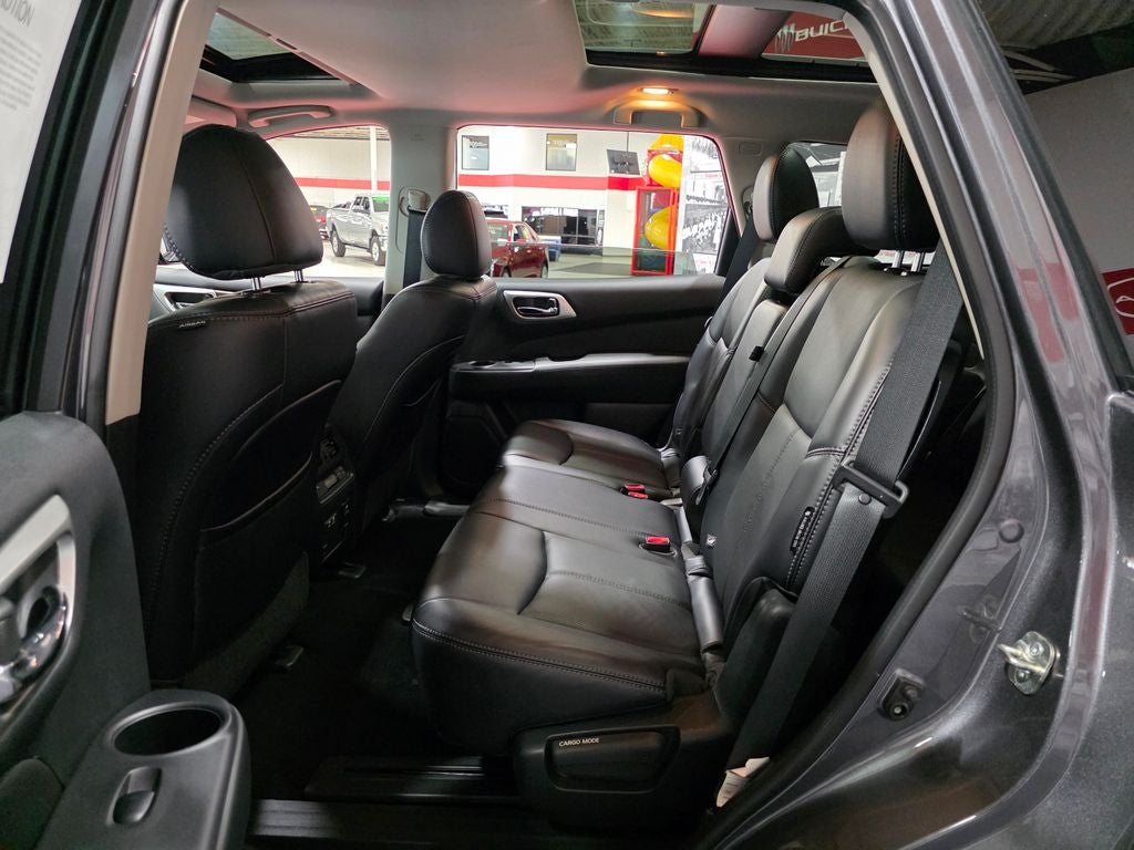 2019 Nissan Pathfinder Platinum Carbravo CPO