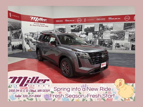 2026 Nissan Pathfinder SV