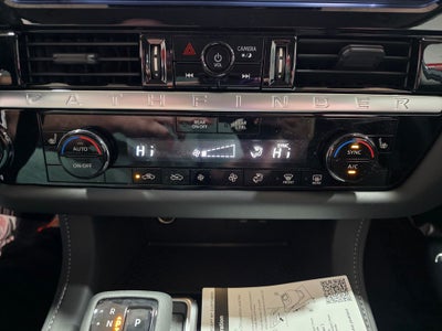 2026 Nissan Pathfinder SV