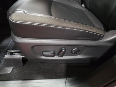 2023 Nissan Pathfinder SL Carbravo GM CPO