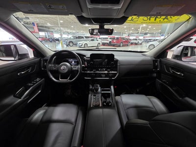 2023 Nissan Pathfinder SL Carbravo GM CPO