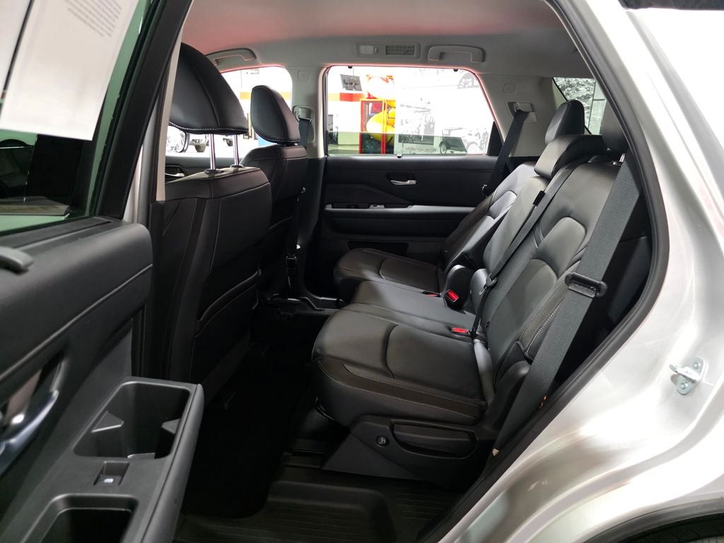 2023 Nissan Pathfinder SL Carbravo GM CPO