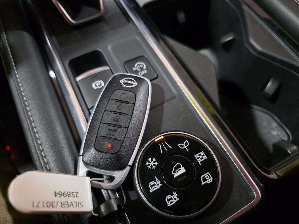 2023 Nissan Pathfinder SL Carbravo GM CPO