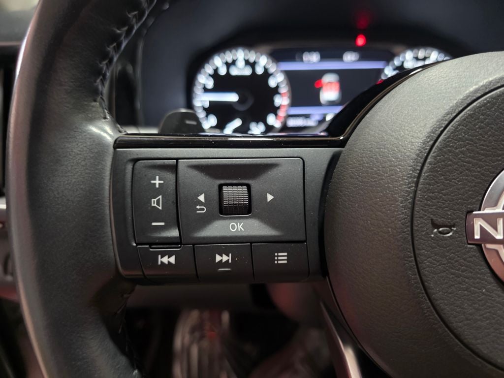 2023 Nissan Pathfinder SL Carbravo GM CPO