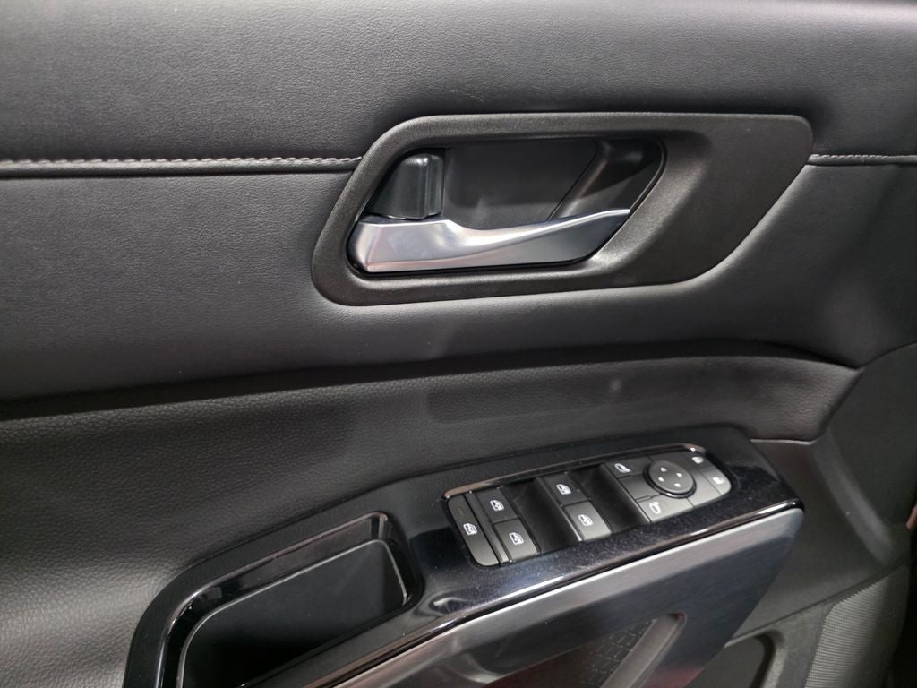 2023 Nissan Pathfinder SL Carbravo GM CPO