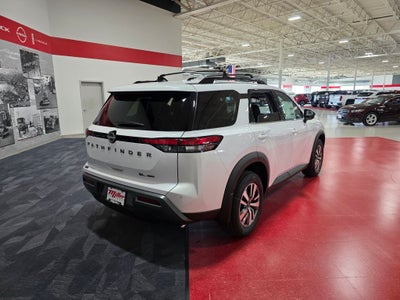 2026 Nissan Pathfinder SL