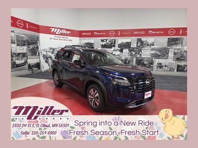 2026 Nissan Pathfinder SL