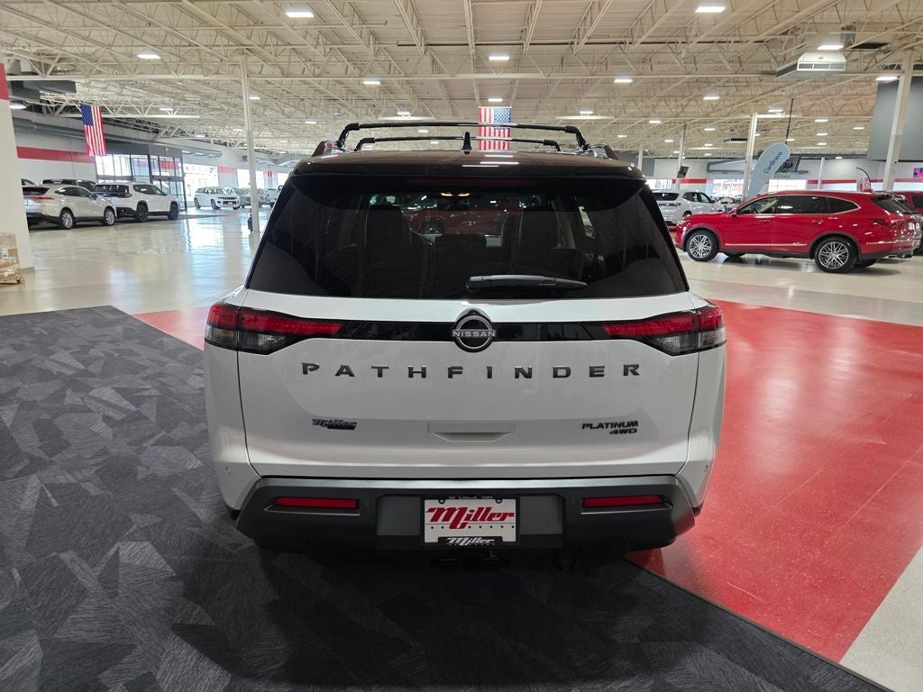 2026 Nissan Pathfinder Platinum