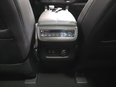 2023 Nissan Pathfinder Platinum Carbravo Certified