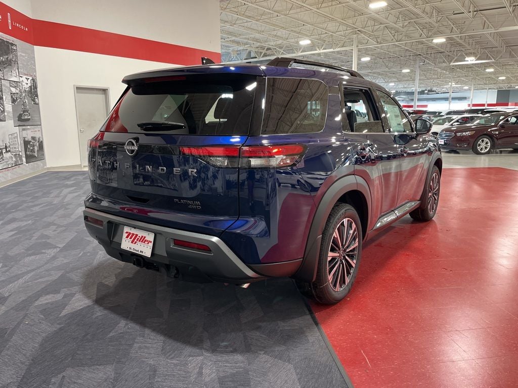 2026 Nissan Pathfinder Platinum