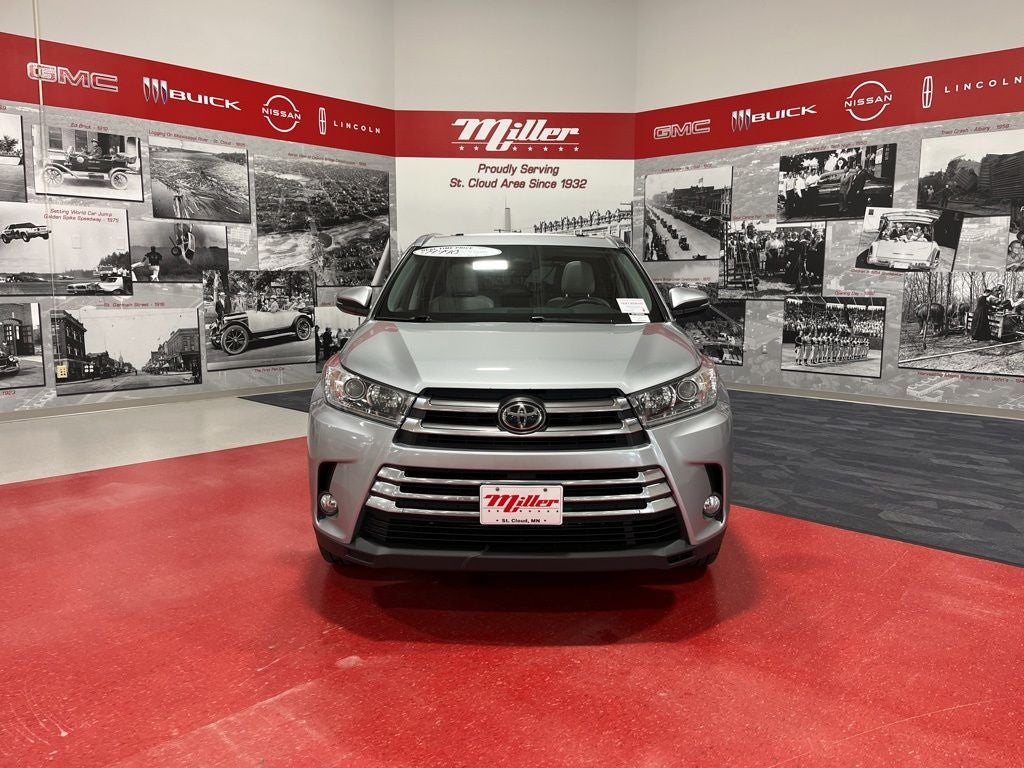 2017 Toyota Highlander Limited