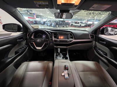 2017 Toyota Highlander XLE