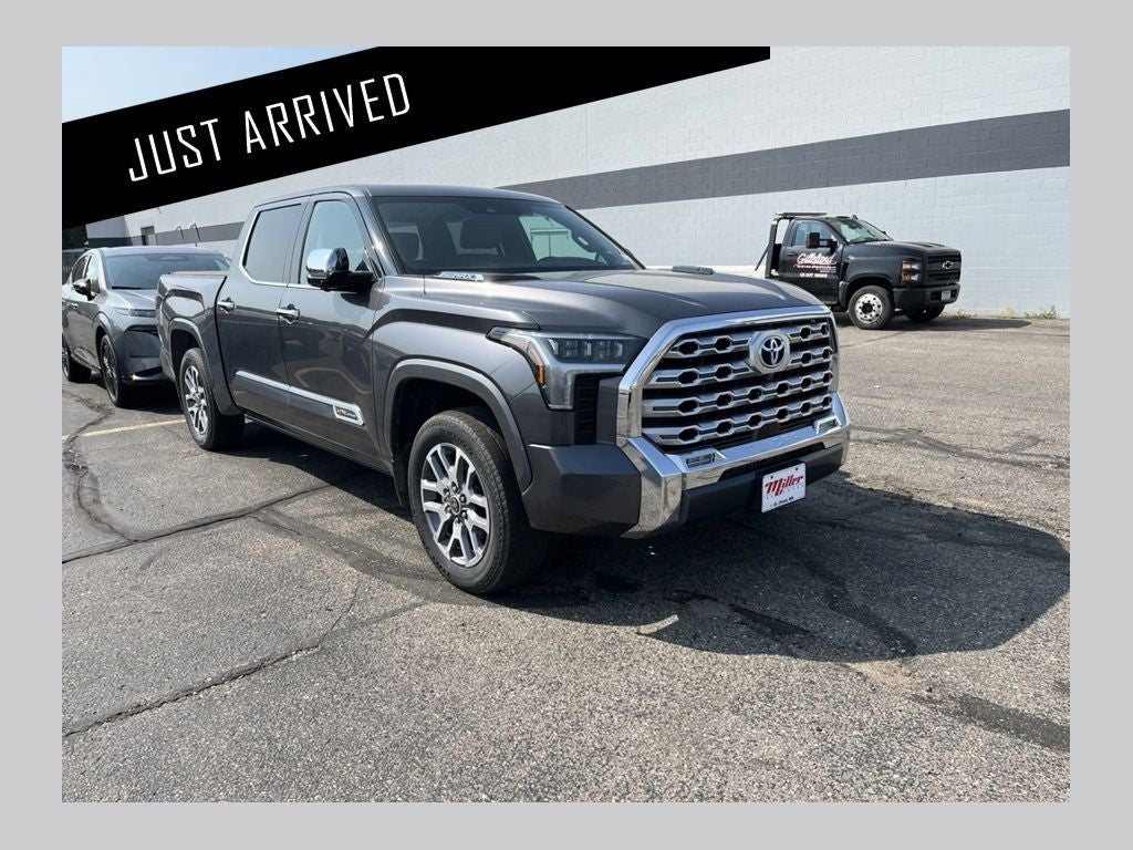 2022 Toyota Tundra Hybrid 1794 Edition