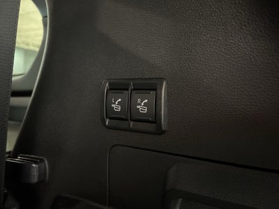 2025 Toyota Sequoia SR5