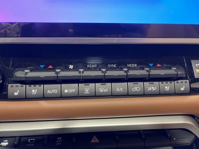 2025 Toyota Sequoia SR5