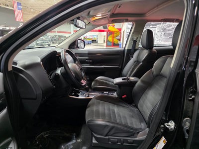 2020 Mitsubishi Outlander ES CarBravo Certified