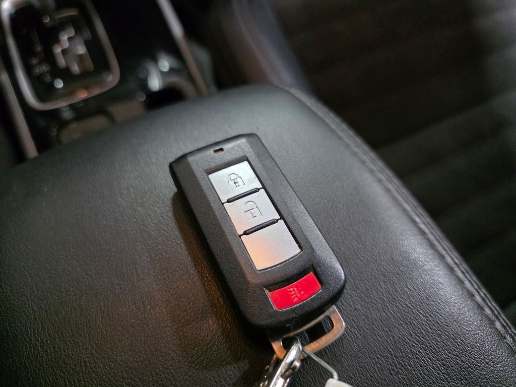 2020 Mitsubishi Outlander ES CarBravo Certified