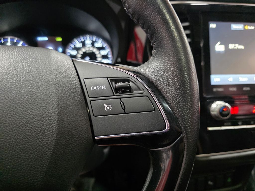 2020 Mitsubishi Outlander ES CarBravo Certified