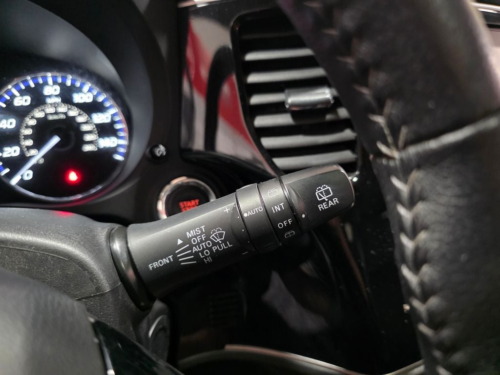 2020 Mitsubishi Outlander ES CarBravo Certified