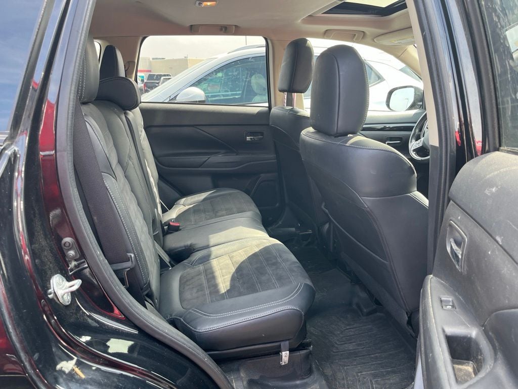 2020 Mitsubishi Outlander ES