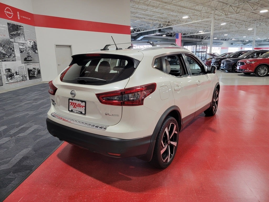 2022 Nissan Rogue Sport SL