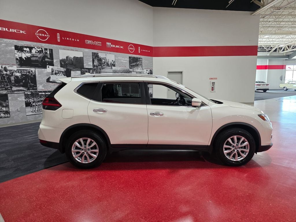 2018 Nissan Rogue SV