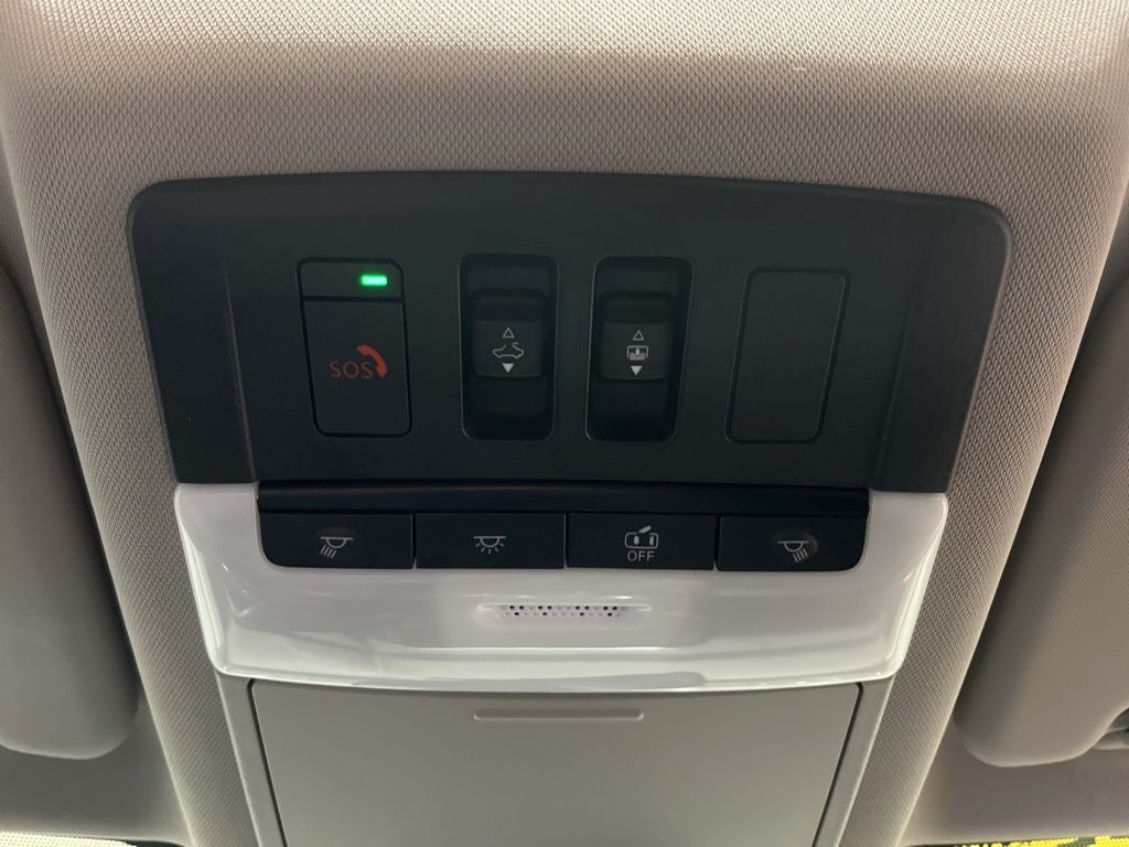 2023 Nissan Rogue SV Carbravo Certified