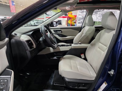 2023 Nissan Rogue SL Carbravo Certified