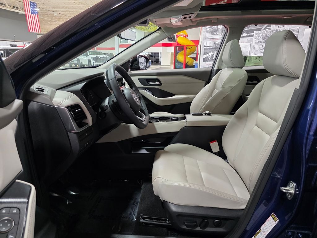 2023 Nissan Rogue SL Carbravo Certified