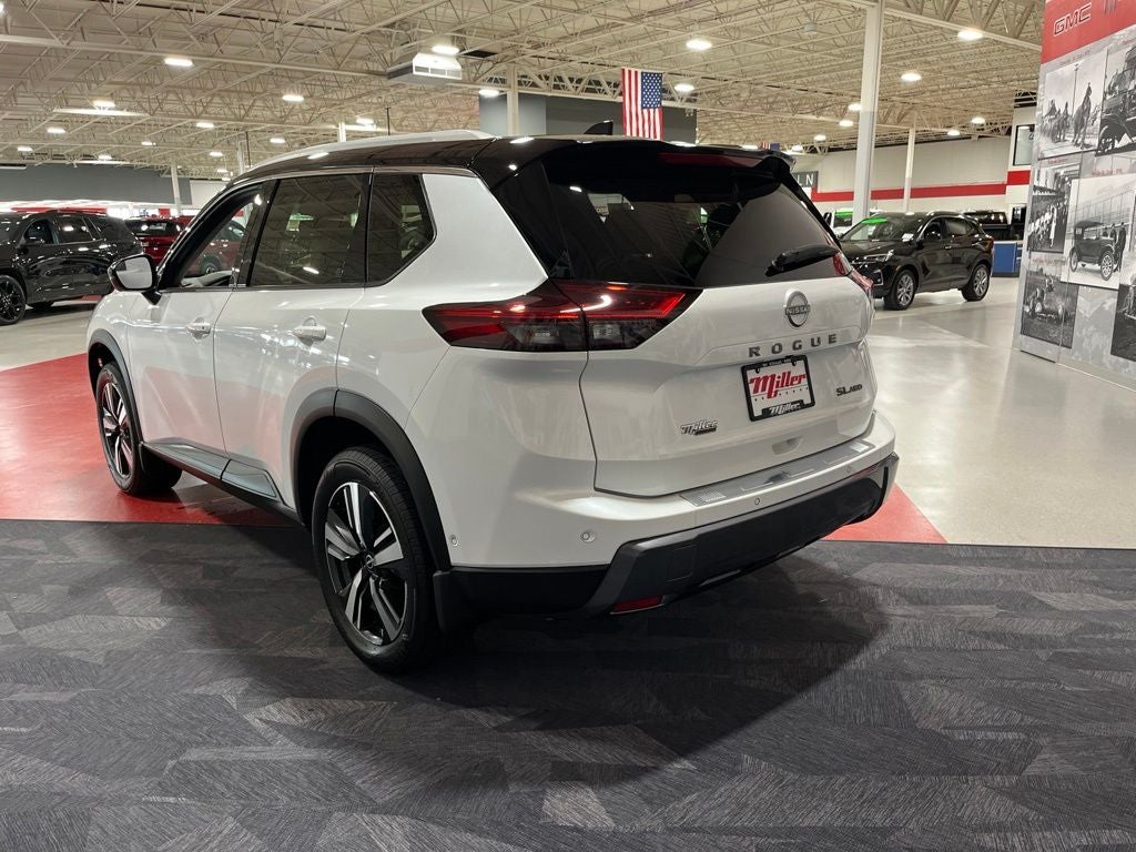 2025 Nissan Rogue SL CarBravo Certified