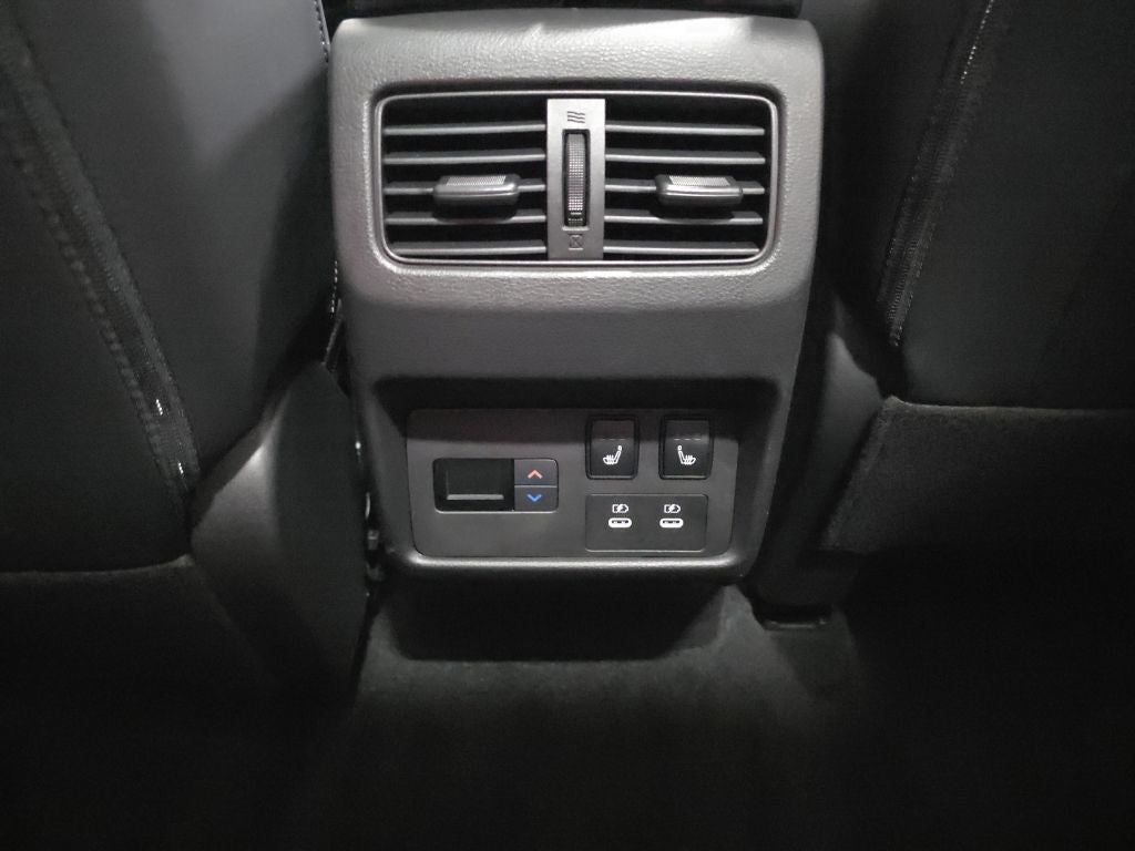 2024 Nissan Rogue Platinum Carbravo Certified