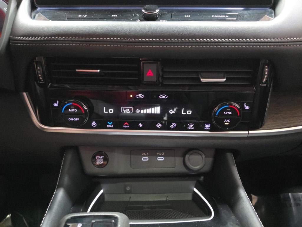 2024 Nissan Rogue Platinum Carbravo Certified