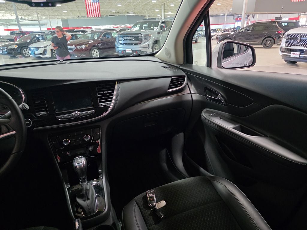 2022 Buick Encore Preferred Carbravo Certified