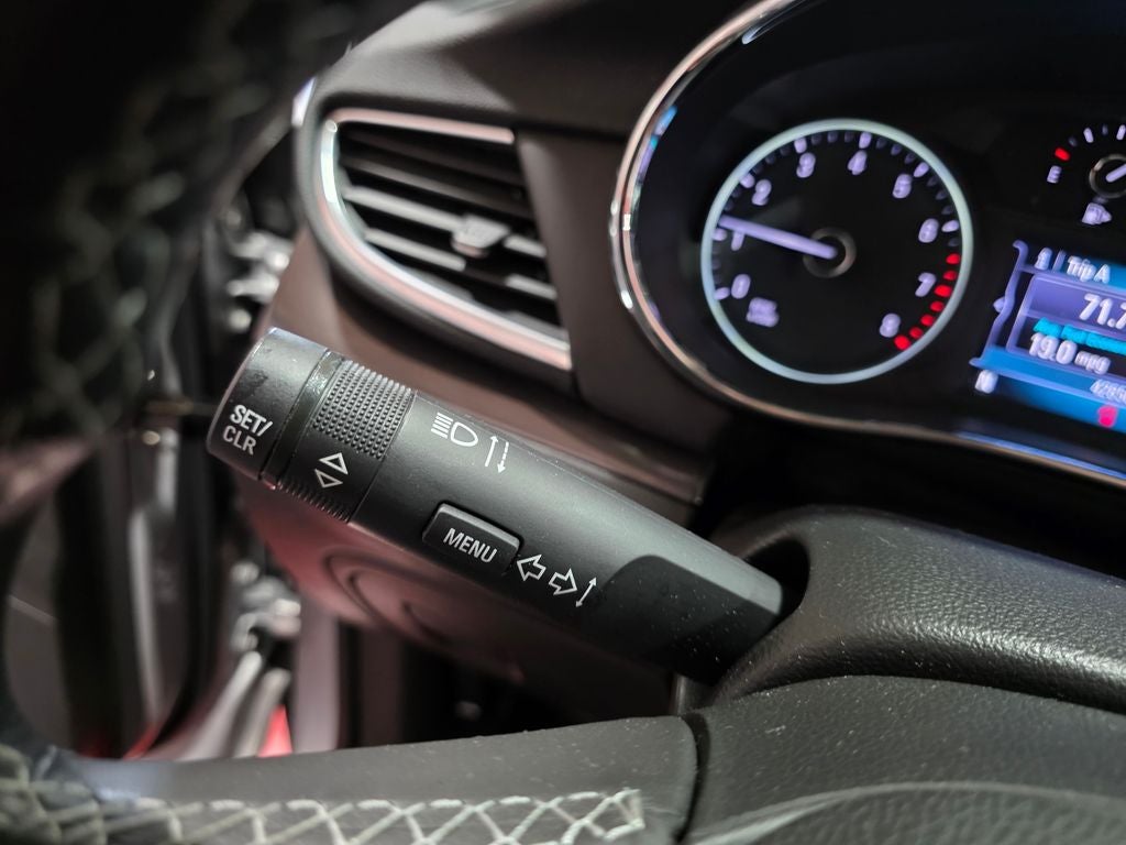 2022 Buick Encore Preferred Carbravo Certified